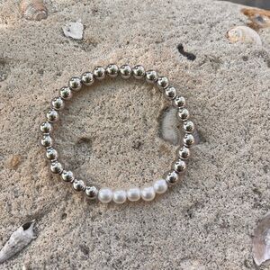 Silver and Pearl Beaded Bracelet